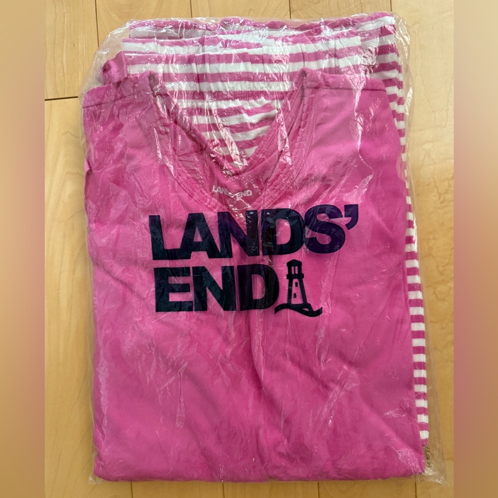 Land’s End Pink and White Striped Pajama Set in Petite XS 2-4